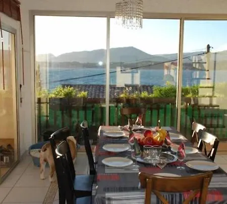 Holiday home Piscine Privee Vue Mer Panoramique- Lesclesdenicole Le Pradet